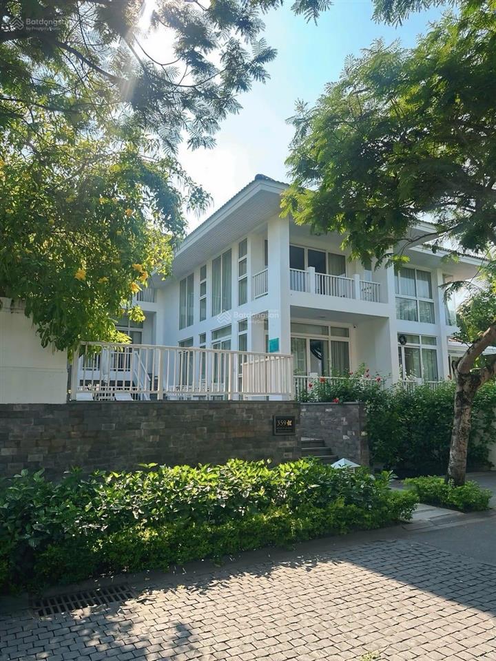 Siêu phẩm biệt thự premier villa sát biển  hàng hiếm  giá tốt