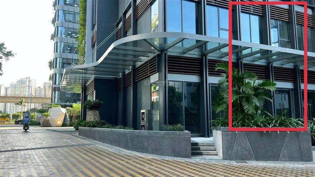 Em nhi quản lý căn shophouse lumiere cho thuê giá tốt