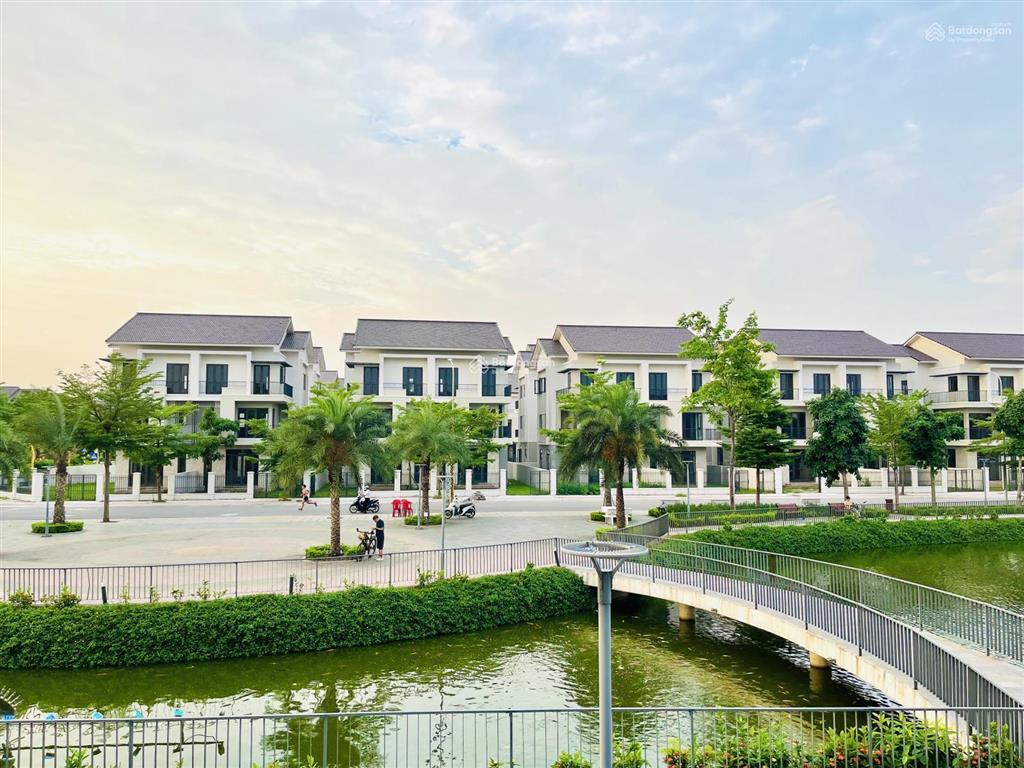 Bán biệt thự  gía chung cư  đối diện khu cnc phù đổng  liền kề cao tốc hà nội  gia bình