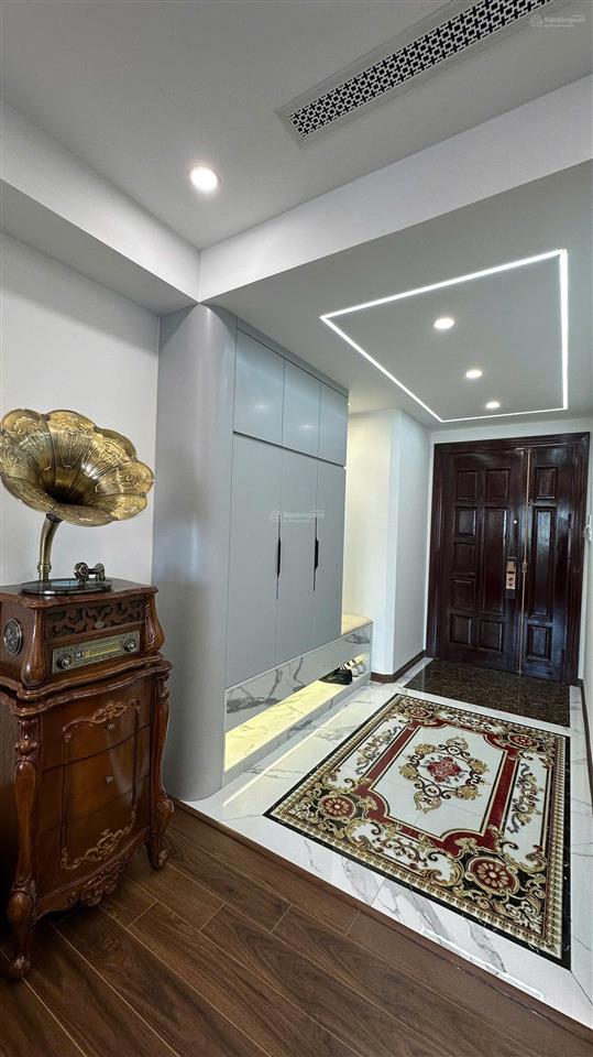 Chính chủ gửi bán căn hộ chung cư 4 phòng ngủ toà nhà trung yên 1  58a trung kính
