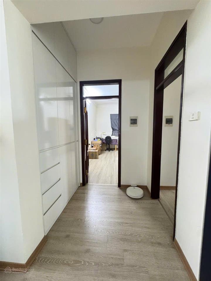 Cần bán căn hộ chung cư 18t trung hoà nhân chính 116m  căn hộ giữa đất vàng thủ đô