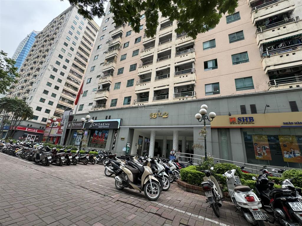 Cần bán căn hộ chung cư 18t trung hoà nhân chính 116m  căn hộ giữa đất vàng thủ đô