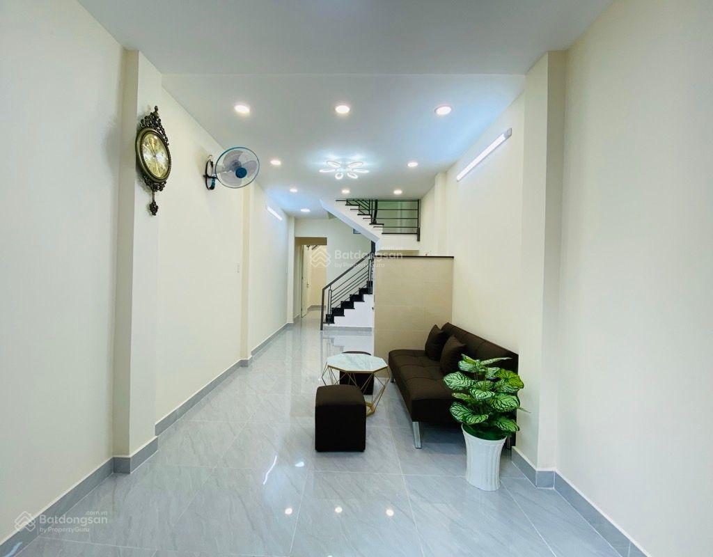 Siêu phẩm nhà mới đẹp, sát mặt tiền đường, 2 mặt tiền hẻm, sổ vuông a4, phòng ngủ trệt, hẻm thông