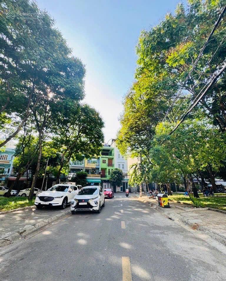 Bán nhà mặt tiền kdc phân lô bông sao, 64m2(4x16) 4 tầng 4 pn, kinh doanh/cho thuê 25tr/tháng