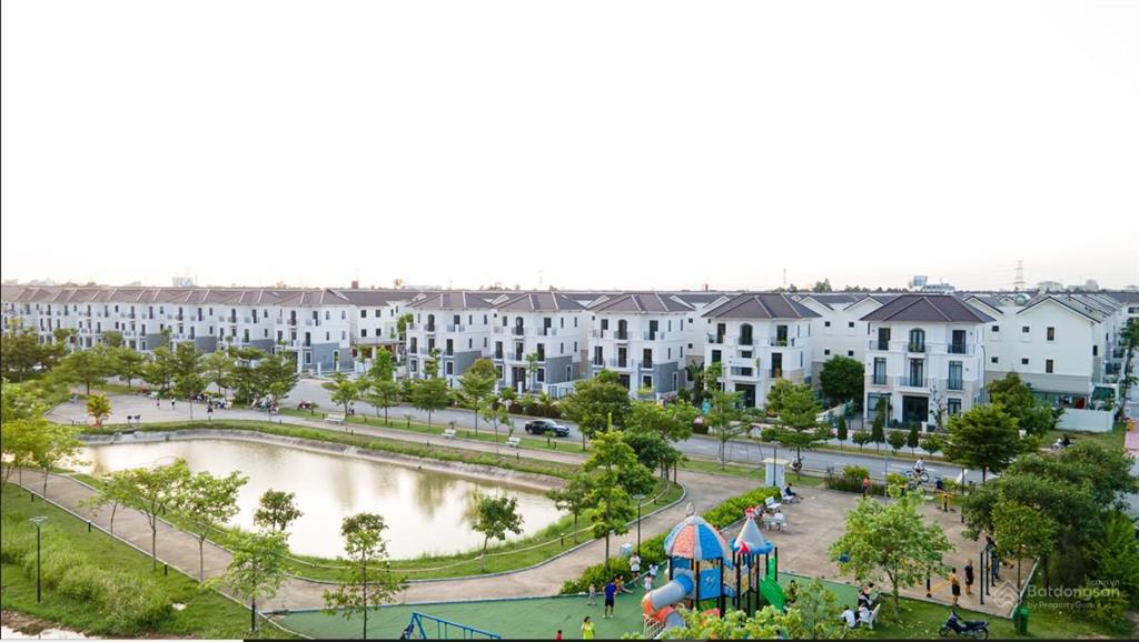 Chủ nhà cần bán căn shophou vsip 90m2 giá tốt