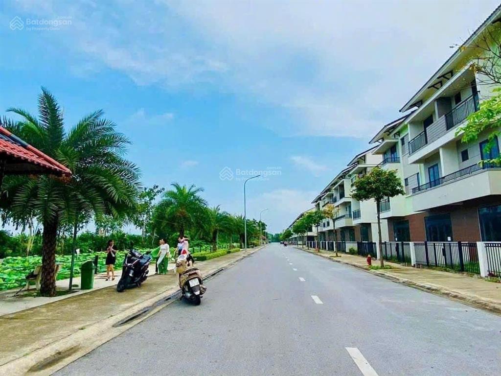 Chính chủ cần bán căn shophouse 90m² tại vsip bắc ninh 0835 948 ***