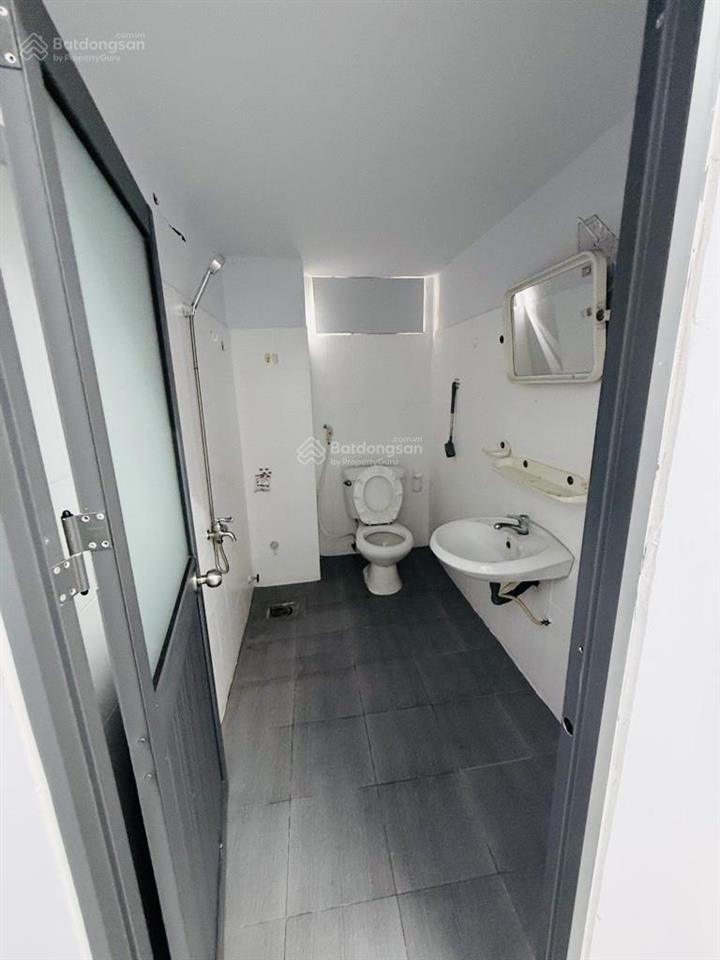 Chdv 13 phòng hẻm xe hơi tránh ~8m nguyễn gia trí dòng tiền 90tr/th 4x20 (~80m) 17,9 tỷ