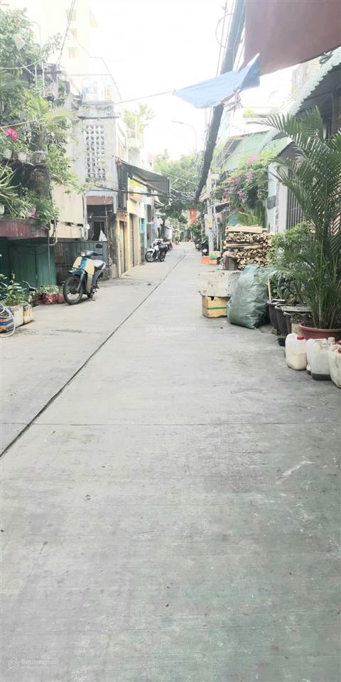 Shr  3.99 tỷ  hẻm ô tô thông lô góc không lộ giới hẻm 1 trục  tiện kinh doanh mua bán