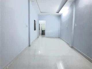 Shr  3.99 tỷ  hẻm ô tô thông lô góc không lộ giới hẻm 1 trục  tiện kinh doanh mua bán