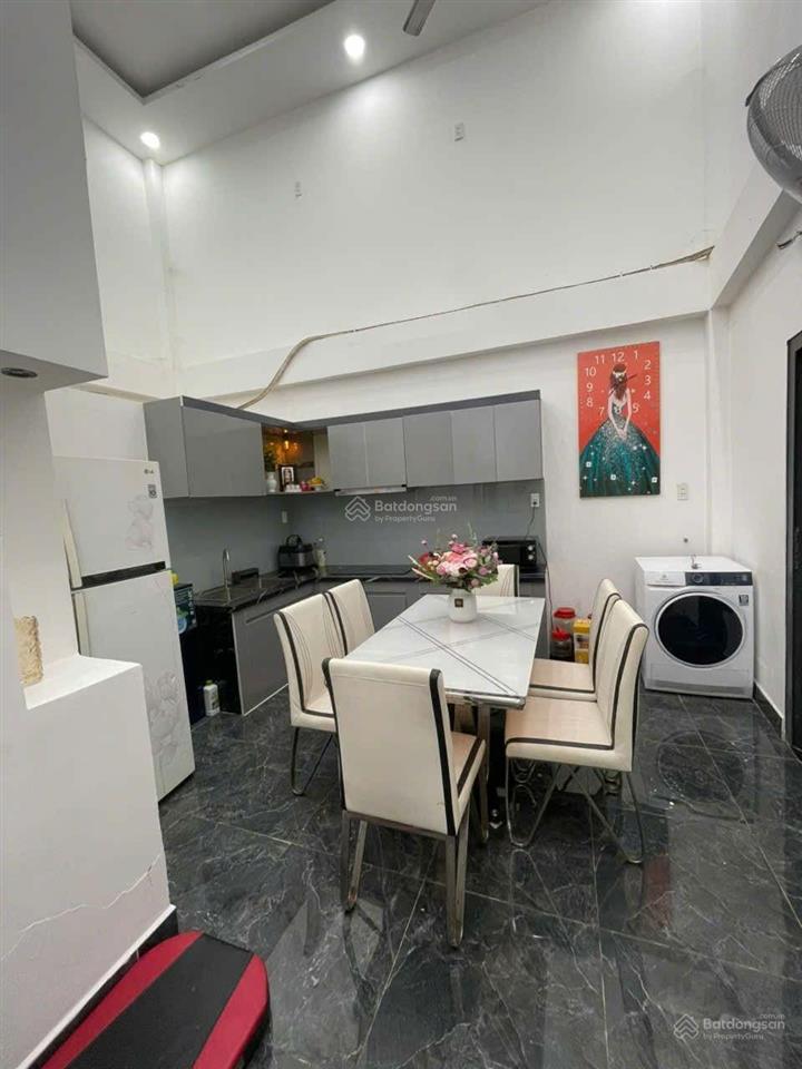 Quận 6  83m2  hẻm xe tải thông  gần chợ bình tiên  văn thân  5 x 15 nở hậu 12m