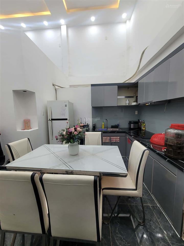 Quận 6  83m2  hẻm xe tải thông  gần chợ bình tiên  văn thân  5 x 15 nở hậu 12m