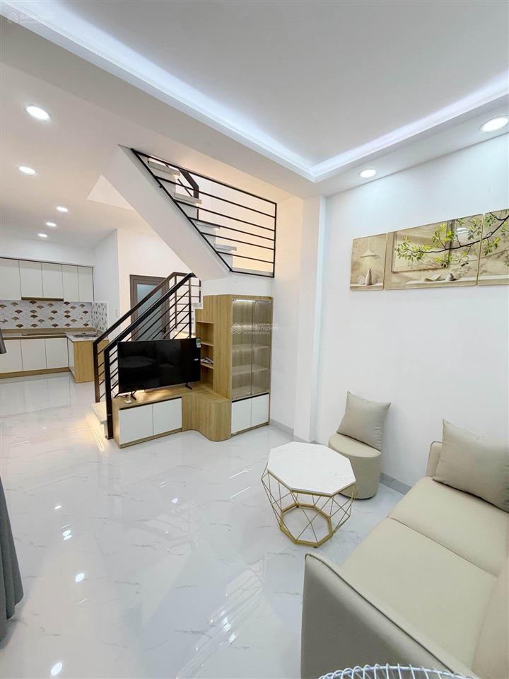 Nhà mới 2 tầng full nôi thât 3,5m x 10m  hèm nhưa 8m  ngay phố âm thưc tô hiệu  cạnh đầm sen