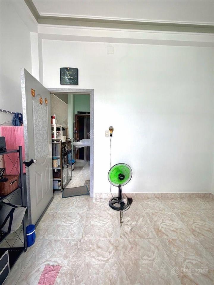 Bán nhà đường lê văn quới, bình hưng hòa bình tân 4 tầng kiên cố 45m2 ngã tư 4 xã sát tân phú.