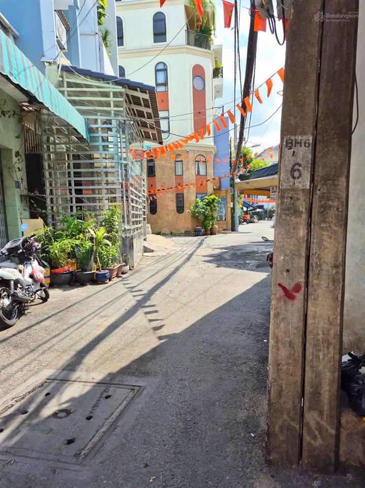 Trung tâm quận 6  52m2  hẻm ô tô ngủ nhà  thông tứ tung  sau lưng mặt tiền hậu giang  himlam