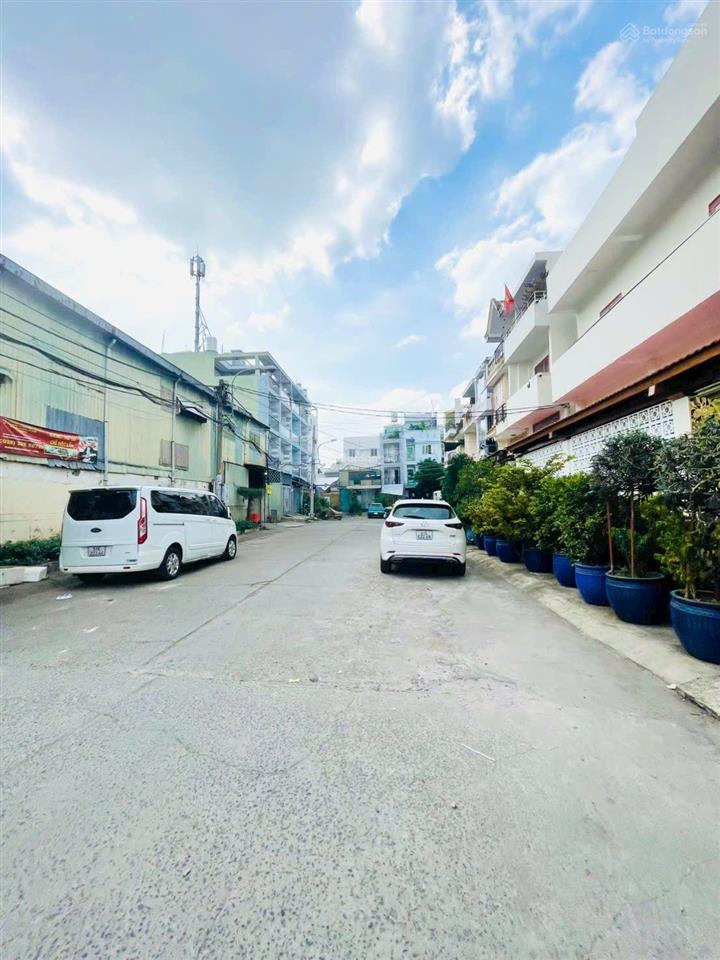 Bán nhà quận 6, đường hậu giang thông nguyễn văn luông, vòngxoay coopmart, hxh, 4x14, shr chính chủ