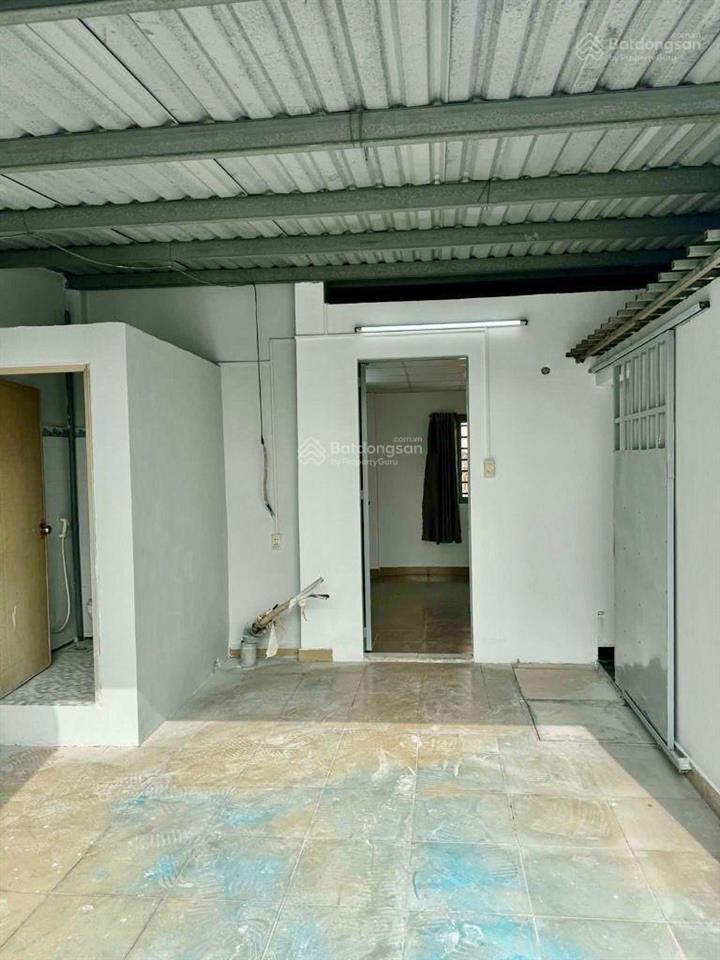 Bán nhà 2 mặt hẻm 55m2 cách mặt tiền 1 căn  vừa ở vừa cho thuê  đường tân hòa đông, p phú lâm q6