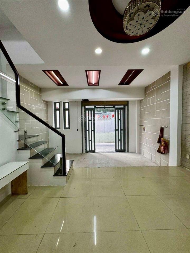 Bán nhà 2 mặt hẻm 55m2 cách mặt tiền 1 căn  vừa ở vừa cho thuê  đường tân hòa đông, p phú lâm q6