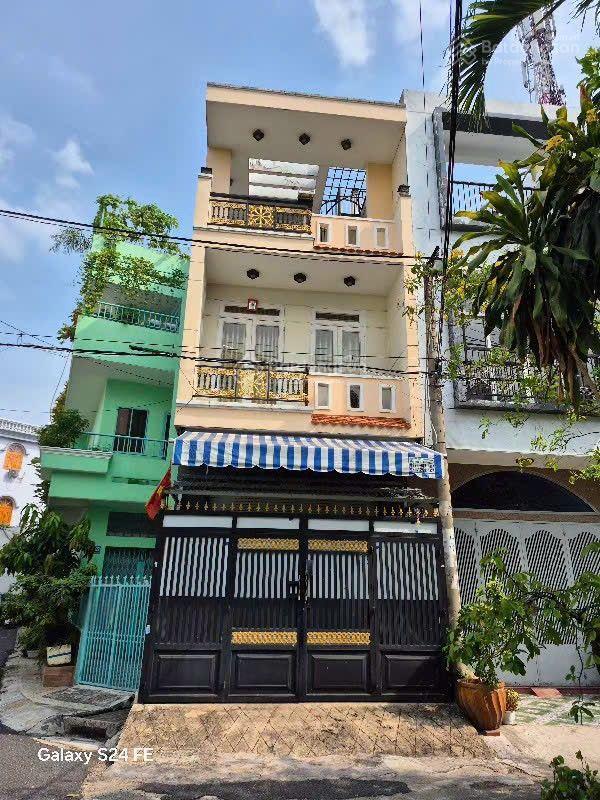 Nhà 65m2 ngang 4m kinh dương vươngp. phú lâm quận 6khu nội bộ xe hơi ngủ nhà  vừa ở kinh doanh