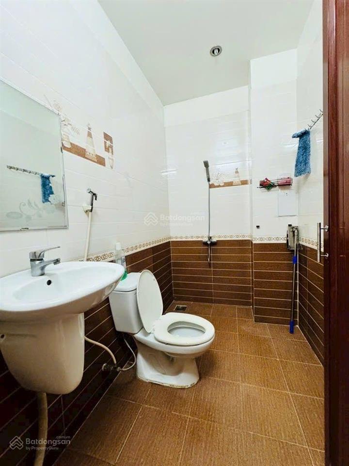 Nhà 65m2 ngang 4m kinh dương vươngp. phú lâm quận 6khu nội bộ xe hơi ngủ nhà  vừa ở kinh doanh