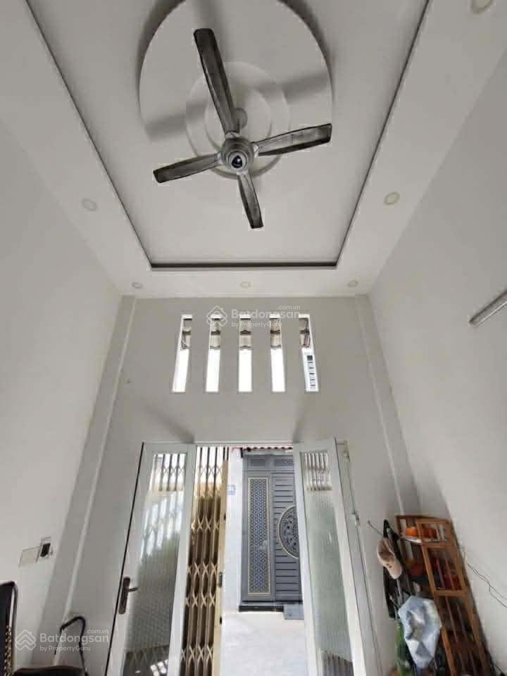 Bán nhà hẻm 439 lê văn quới hxh 46m2 x 4m x3 lầu chỉ 4.25 tỷ
nhà đẹp hẻm xe hơi kinh doanh tốt