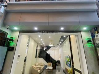 Chính chủ bán nhà xuân đỉnh dt 38m2, 5 tầng, giá 9,5 tỷ