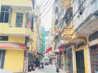 Phân lô lê văn hiến ngõ thông 40m 5 tầng 7,3 tỷ quá hiếm