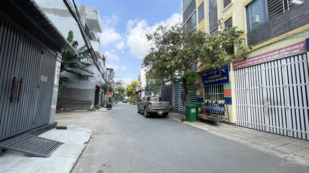 6x11 nhà 3 tầng 8,9 tỷ  mt đường số 1, hiệp bình chánh bên hông chợ hiệp bình nhiều tiện ích