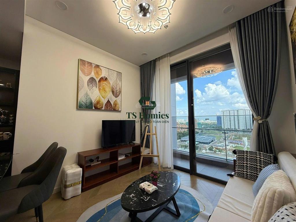 Bán lỗ định cư nước ngoài, căn hộ 2pn, 2wc, 71,7m2 tại lumiere riverside, giá 10,7 tỷ vnd