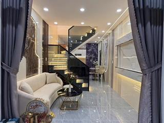 Siêu phẩm đón tếtgiá 4.3 tỷ. 3 tầng  3 phòng ngủ vip pro  full nội thất. nguyễn tư giản