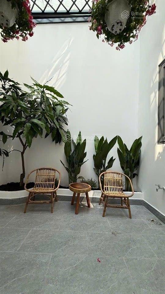 Nhà đẹp 80m2 hương lộ 2 hẻm ôtô thông sân thượng sân vườn thoáng mát