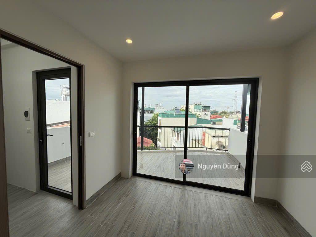 Siêu phẩm nhà lô góc 5 tầng việt hưng nhỏ tiền, hiếm hàng