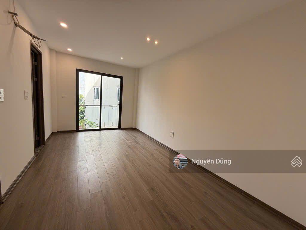 Siêu phẩm nhà lô góc 5 tầng việt hưng nhỏ tiền, hiếm hàng