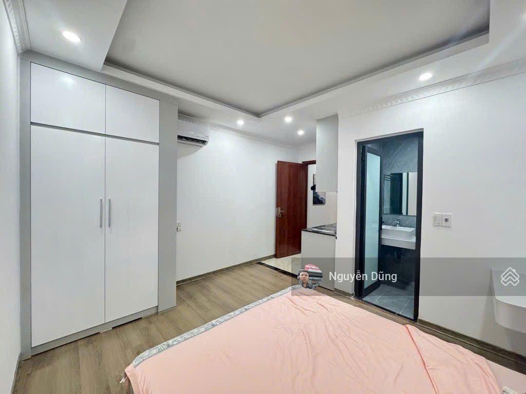 Nhà đẹp 6 tầng thang máy, full nội thất xách vali về ở ngay. khu dân trí cao, an ninh cực tốt.