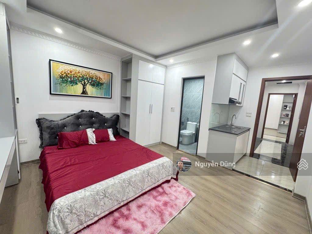 Nhà đẹp 6 tầng thang máy, full nội thất xách vali về ở ngay. khu dân trí cao, an ninh cực tốt.