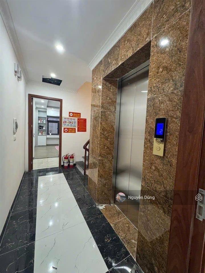 Nhà đẹp 6 tầng thang máy, full nội thất xách vali về ở ngay. khu dân trí cao, an ninh cực tốt.