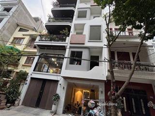 Siêu phẩm nhà 5 tầng thang máy gara ô tô. đường ô tô tránh, khu vực dân cư văn minh.