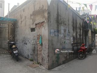 Đất lô góc, ô tô thông, gần aeon, cẫu vĩnh tuy, chợ, trường học. vài phút ô tô sang phố