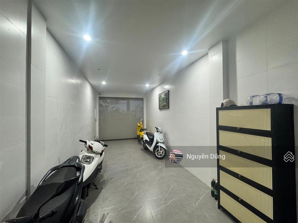 Vị trí đẹp kinh doanh đỉnh  ô tô dòng tiền ổn định