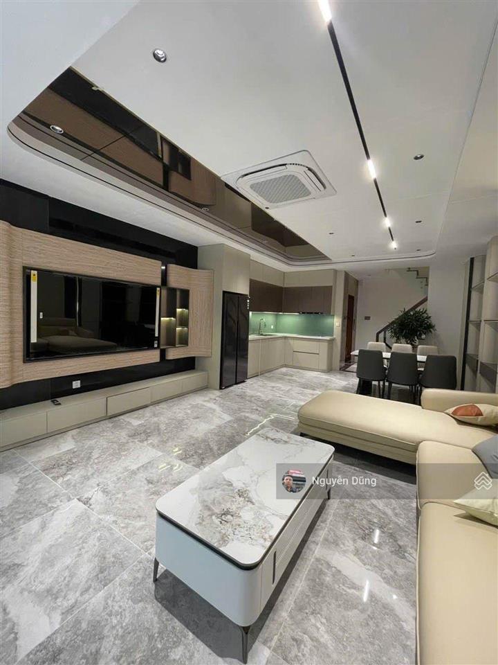 Nhà 6 tầng phân lô mặt tiền rộng gara ô tô vào nhà full nội thất, ở ngay