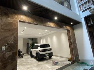 Nhà 6 tầng phân lô mặt tiền rộng gara ô tô vào nhà full nội thất, ở ngay