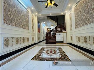 Nhà tái định cư phân lô vip đường 8m  vỉa hè 6m  3 ô tô tránh nhau thoải mái