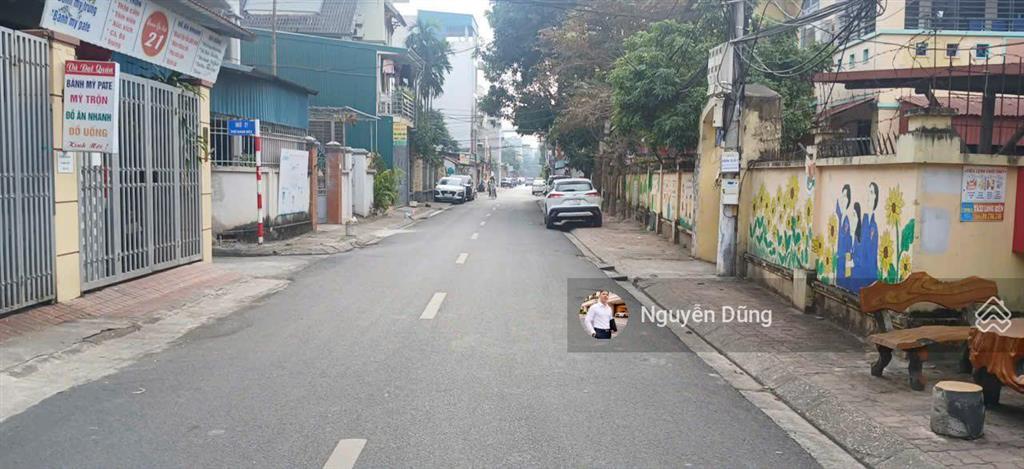 Nhà đẹp dân xây phong cách biệt thự  phân lô ô bàn cờ  ô tô tránh nhau  hàng xóm vinhome