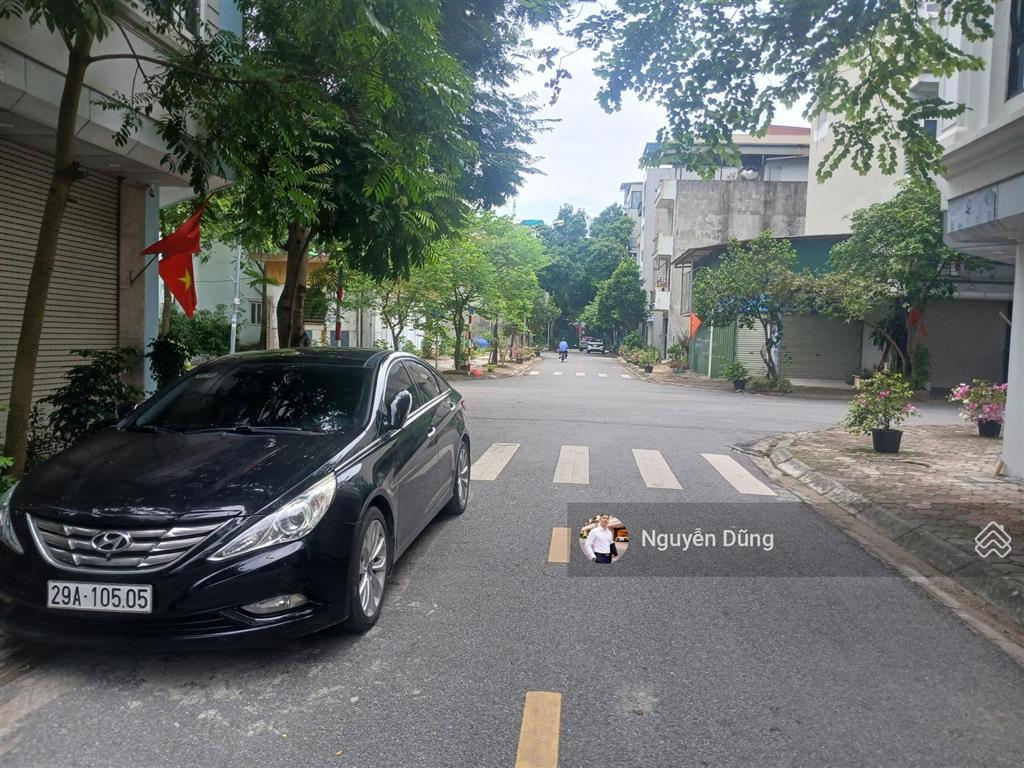Vị trí đẹp mặt tiền lớn  đất tái định cư việt hưng  ô tô tránh  tiện ích không thiếu gì