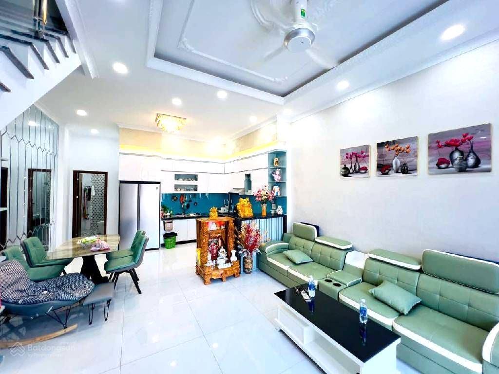 Nhà 3 tầng hxh thông kdc hiệp thành  thủ dầu một  96m2 (5m)  5.05 tỷ