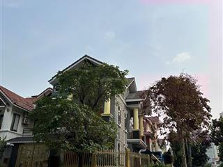 Bán nhà, 4 tầng, nhỉnh 8 tỷ, hxh,gần d.c.lợi ,6x16,nhà bè