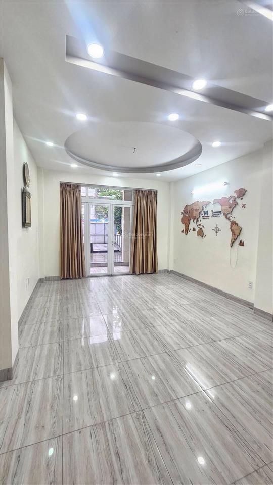 Bán nhà,hơn 26tỷ,7tầng,4x20,
,gần l.l.quân,hxh,tân bình