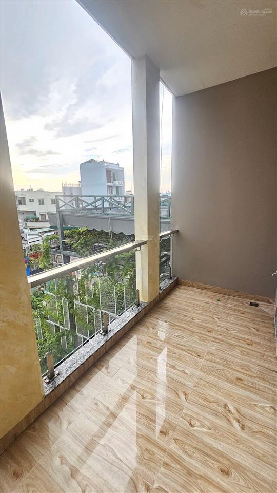 Bán nhà,hơn 26tỷ,7tầng,4x20,
,gần l.l.quân,hxh,tân bình