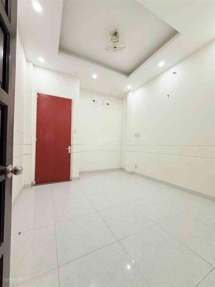 Bán nhà, hơn 12 tỷ, hxh, gần dương bá trạc, 3.5x9,4 tầng, q8