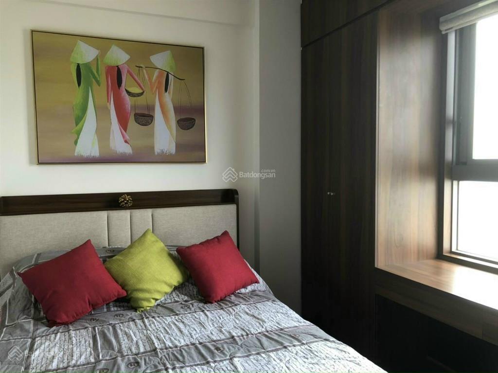 Bán gấp căn hộ 106m2, 3pn giá bán 6,8 tỷ sunrise city view q7