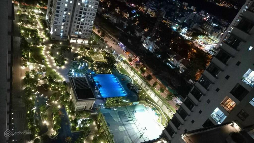 Bán gấp căn hộ 106m2, 3pn giá bán 6,8 tỷ sunrise city view q7
